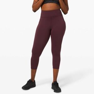 Lululemon Invigorate High-Rise Crop 23", Cassis, Size 6